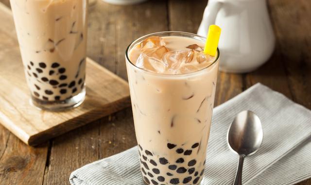 奶茶店需要什么設(shè)備？金達(dá)食品城設(shè)備齊全專注做奶茶