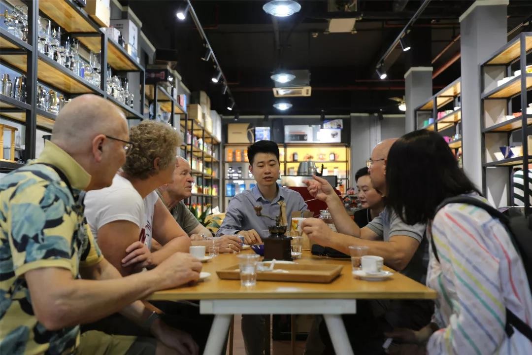 金達咖啡飲品城-茶飲行業到底有哪些魅力，讓創業者青睞？