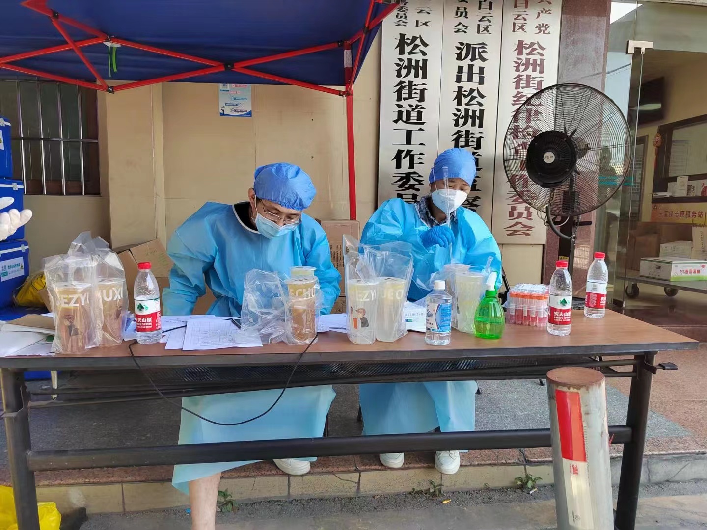 金達(dá)咖啡飲品城：咖啡新茶飲，送給白云抗疫工作者，傳遞愛心與溫暖 